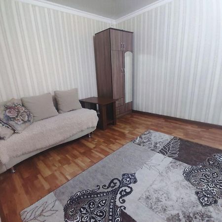 Комфортная Квартира Для 2Х Персон Apartment Bishkek Ngoại thất bức ảnh